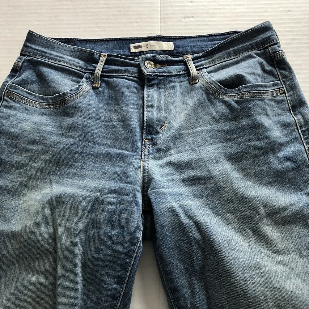 Levi's Blue Jean Cuffed Crop Capri Y2K Women's Sz 8 A351